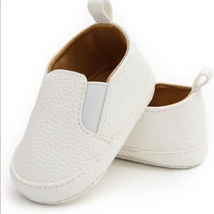 Never worn- Timatego Infant Baby Boys Girls Snow Boots